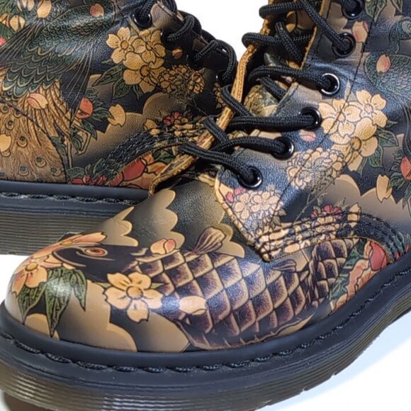 DR. MARTENS X EVISU WAGARA TATTOO SLEEVE KOI FISH Boots Womens Size 6 - Picture 4 of 14
